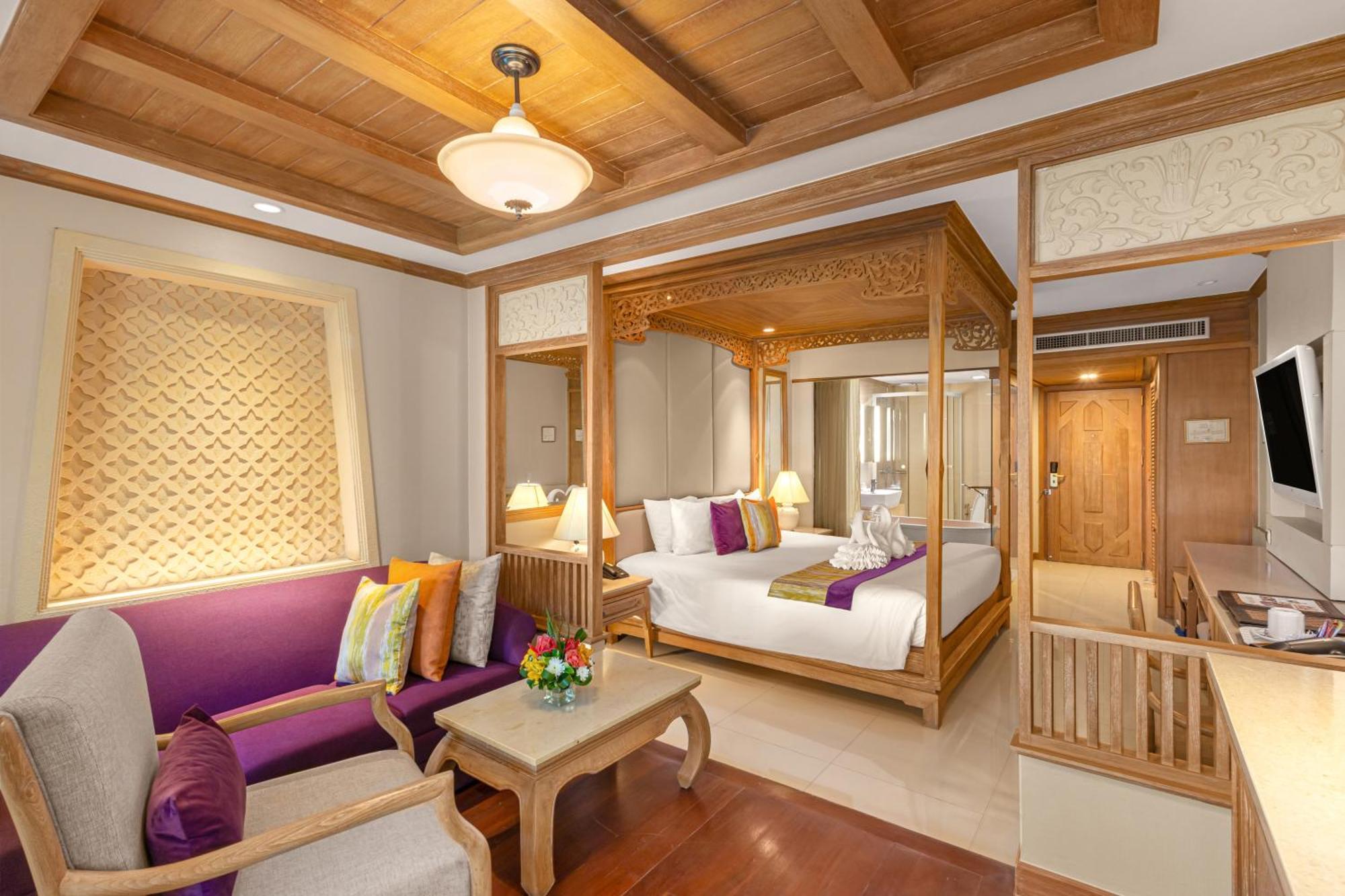 โรงแรม รอยัล คลิฟ บีช เทอเรซ พัทยา