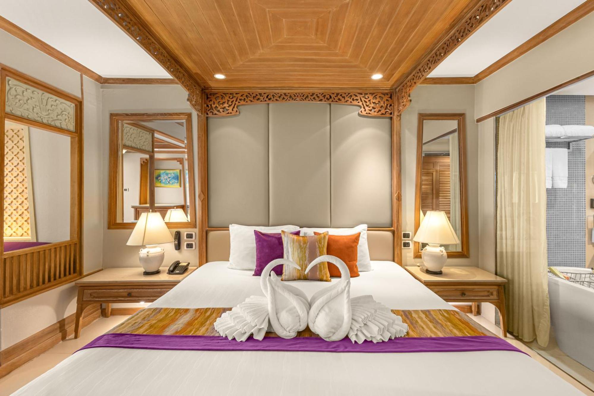 โรงแรม รอยัล คลิฟ บีช เทอเรซ พัทยา Pattaya