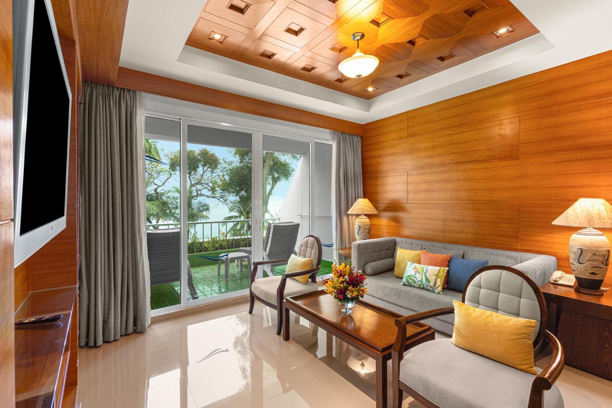 โรงแรม รอยัล คลิฟ บีช เทอเรซ พัทยา Pattaya