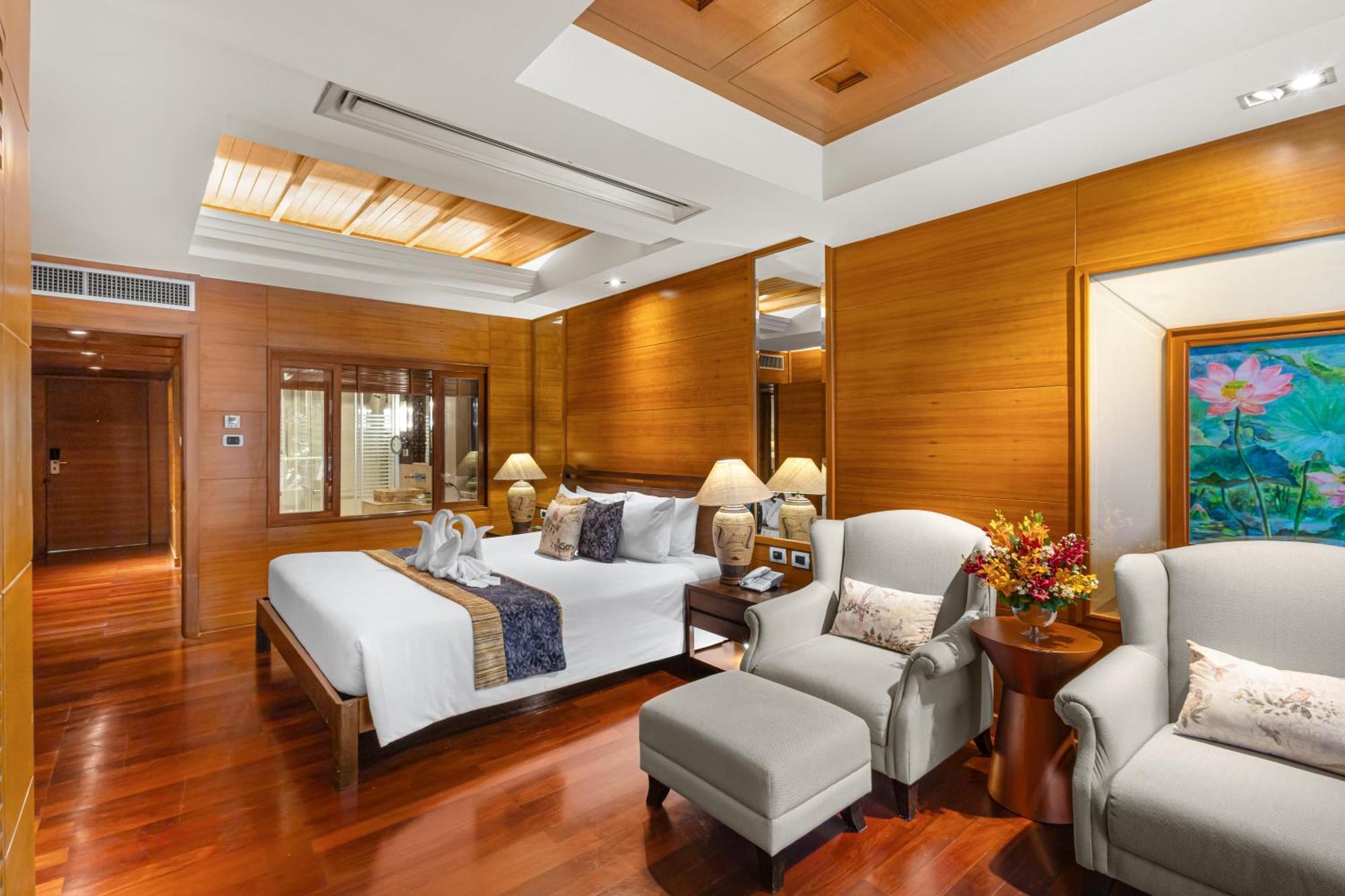 โรงแรม รอยัล คลิฟ บีช เทอเรซ พัทยา