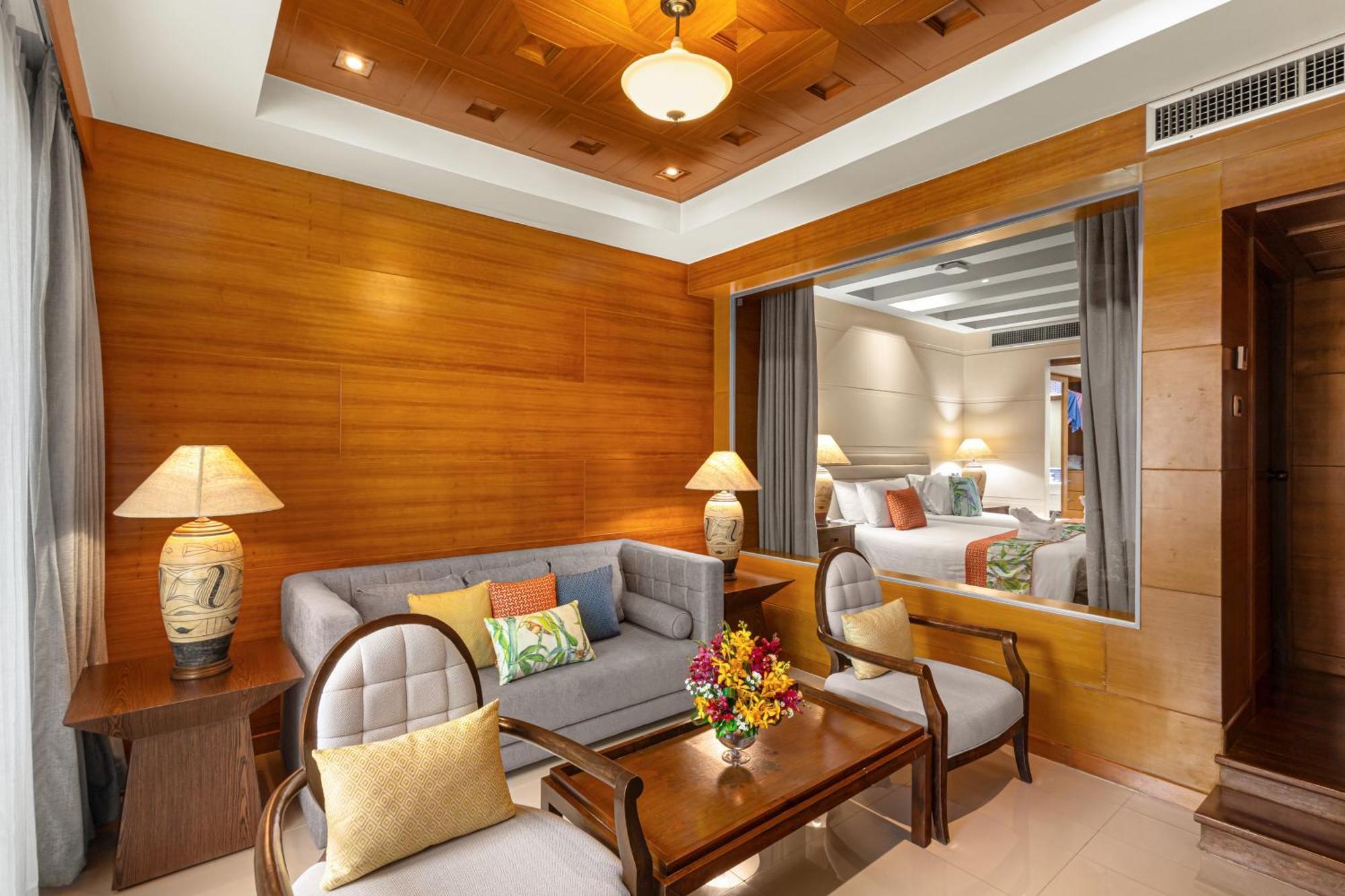 โรงแรม รอยัล คลิฟ บีช เทอเรซ พัทยา Pattaya