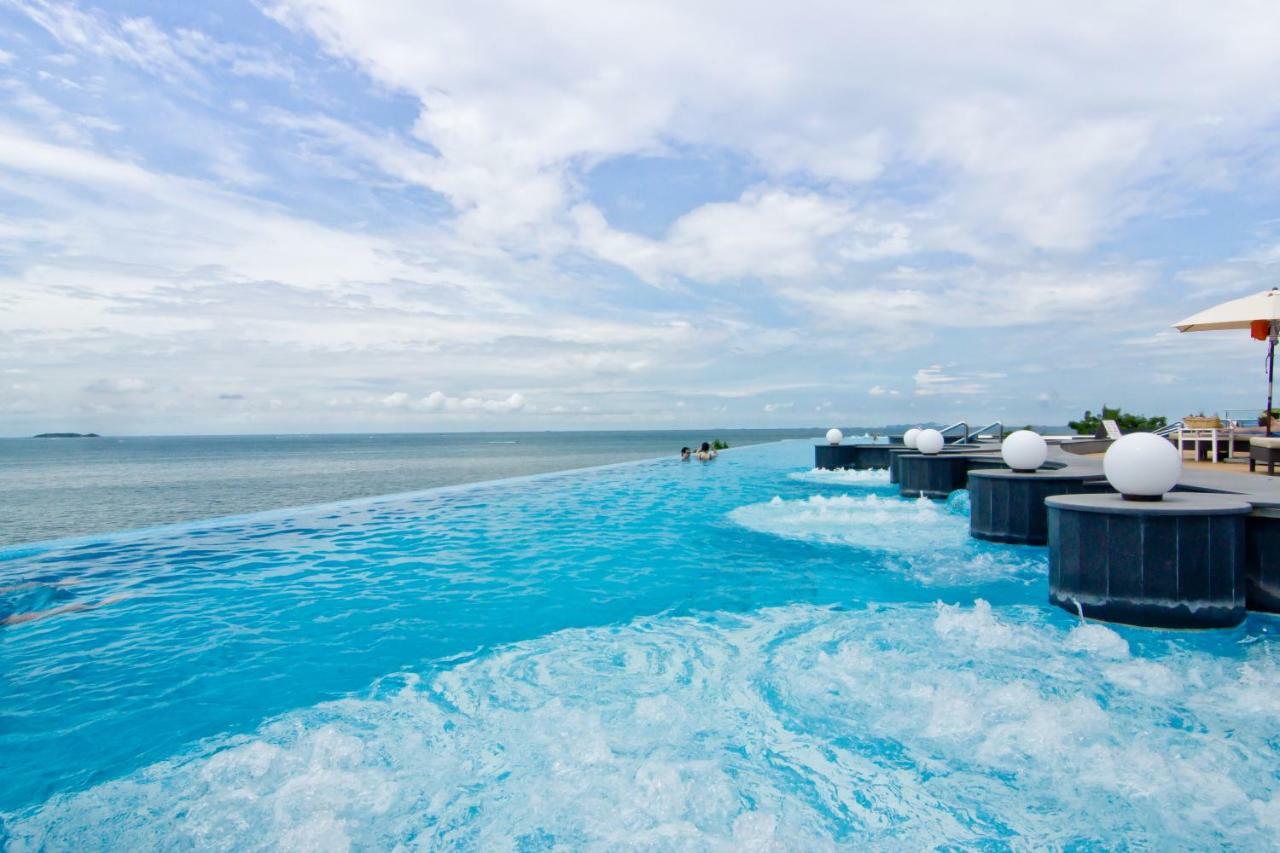 โรงแรม รอยัล คลิฟ บีช เทอเรซ พัทยา 5*